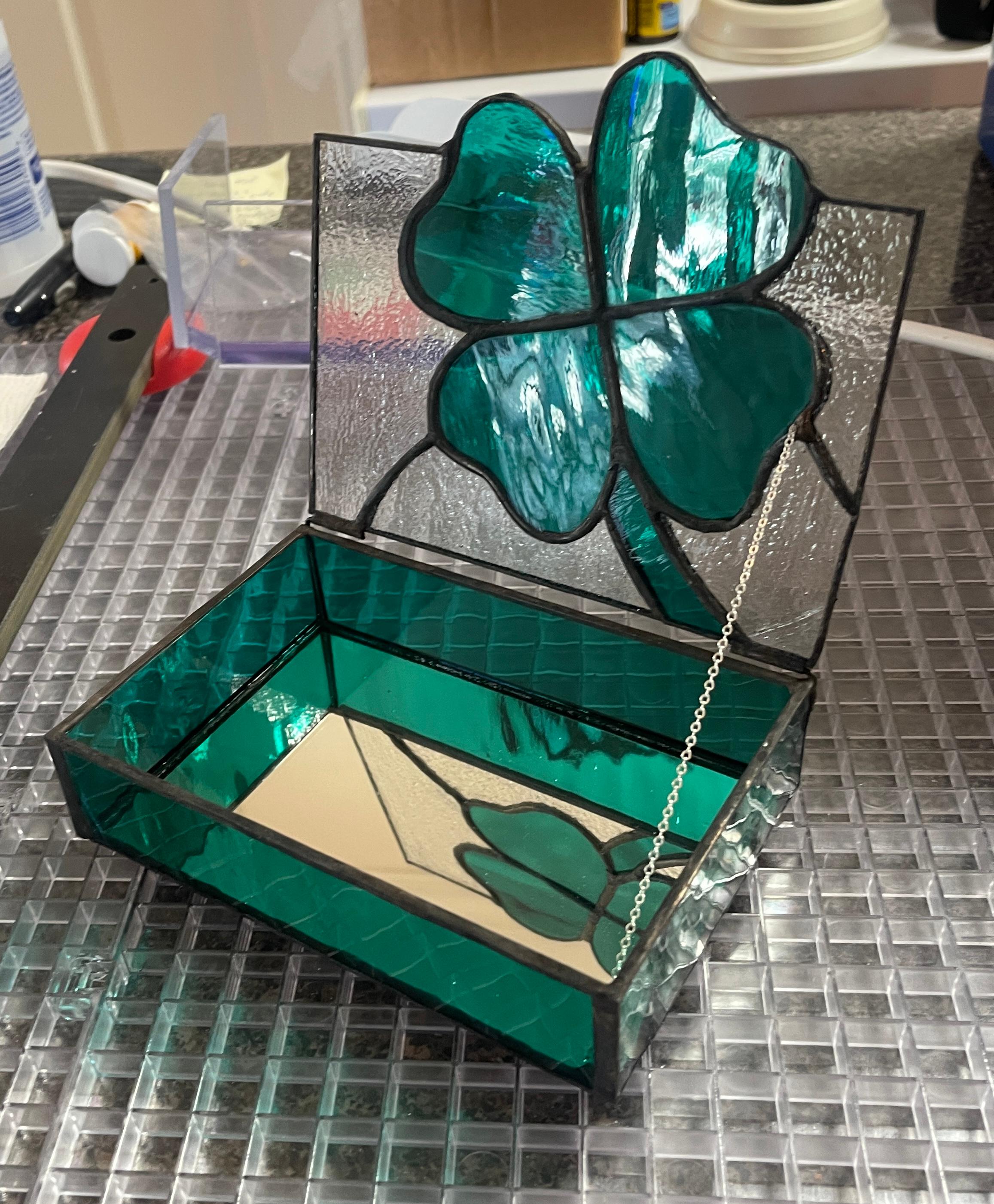 Four Leaf Clover Jewelry Box - Delphi Artist Gallery